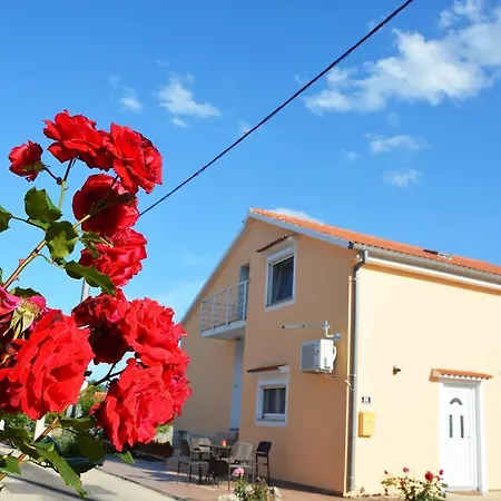 Apartment Kokic Pridraga Exterior foto